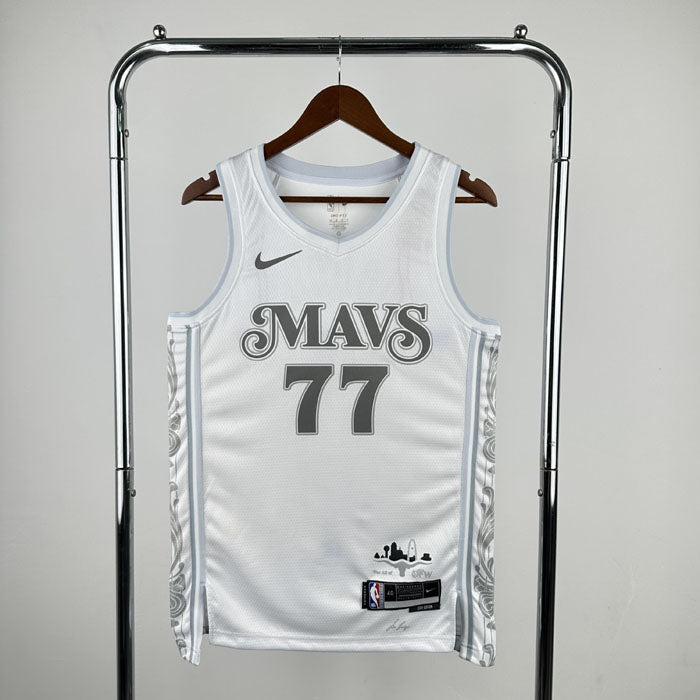 Regata  Dallas Mavericks City Edition 24/25 Luka Doncic Branca