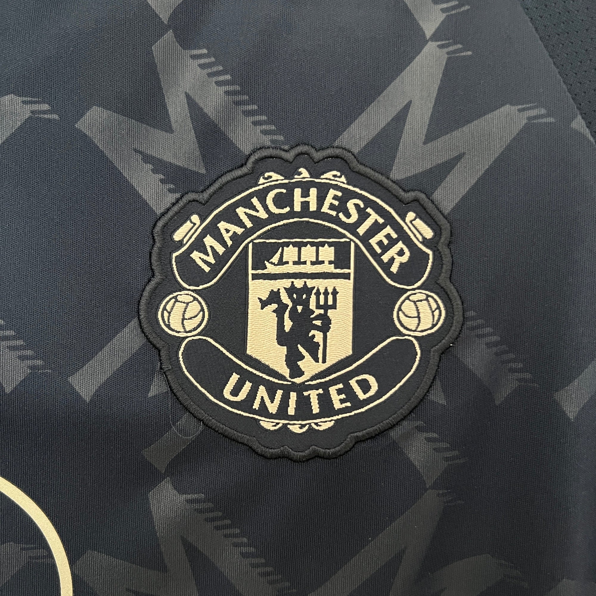 Camisa Manchester United II 24/25 Azul