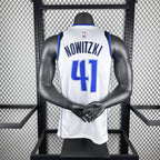 Regata  Dallas Mavericks Association Edition Dirk Nowitzki