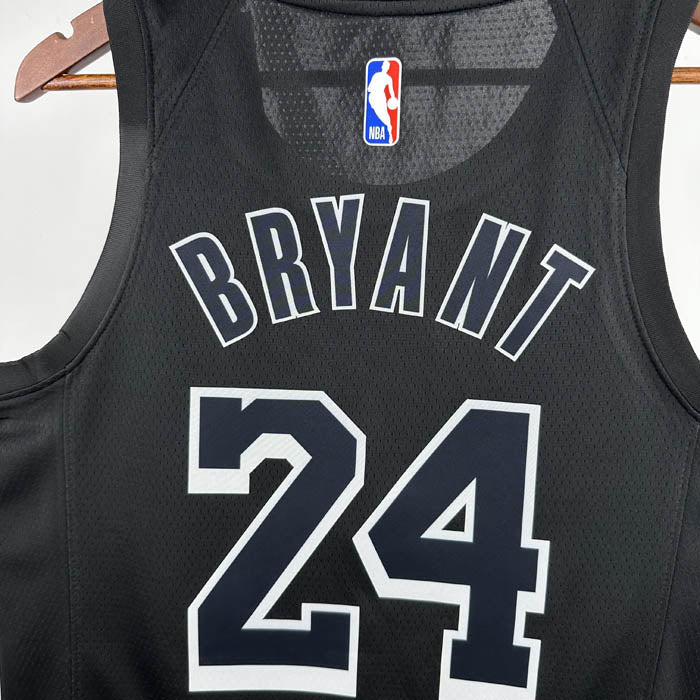 Regata  Los Angeles Lakers Edição Especial de MvP Kobe Bryant
