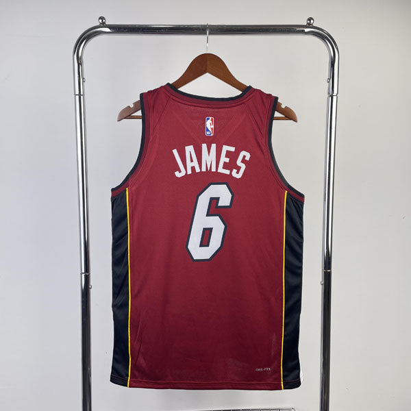 Regata  Miami Heat Statement Edition LeBron James Vermelha