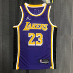Regata  Los Angeles Lakers Edição Diamante 75 anos 21/22 Lebron James 23 Roxa