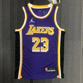 Regata  Los Angeles Lakers Edição Diamante 75 anos 21/22 Lebron James 23 Roxa
