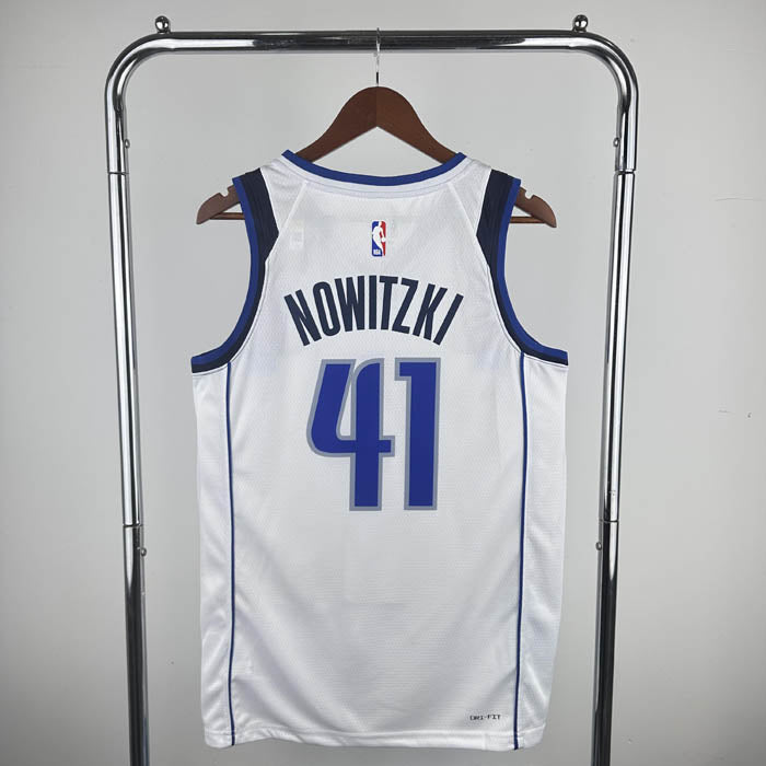 Regata  Dallas Mavericks Association Edition Dirk Nowitzki