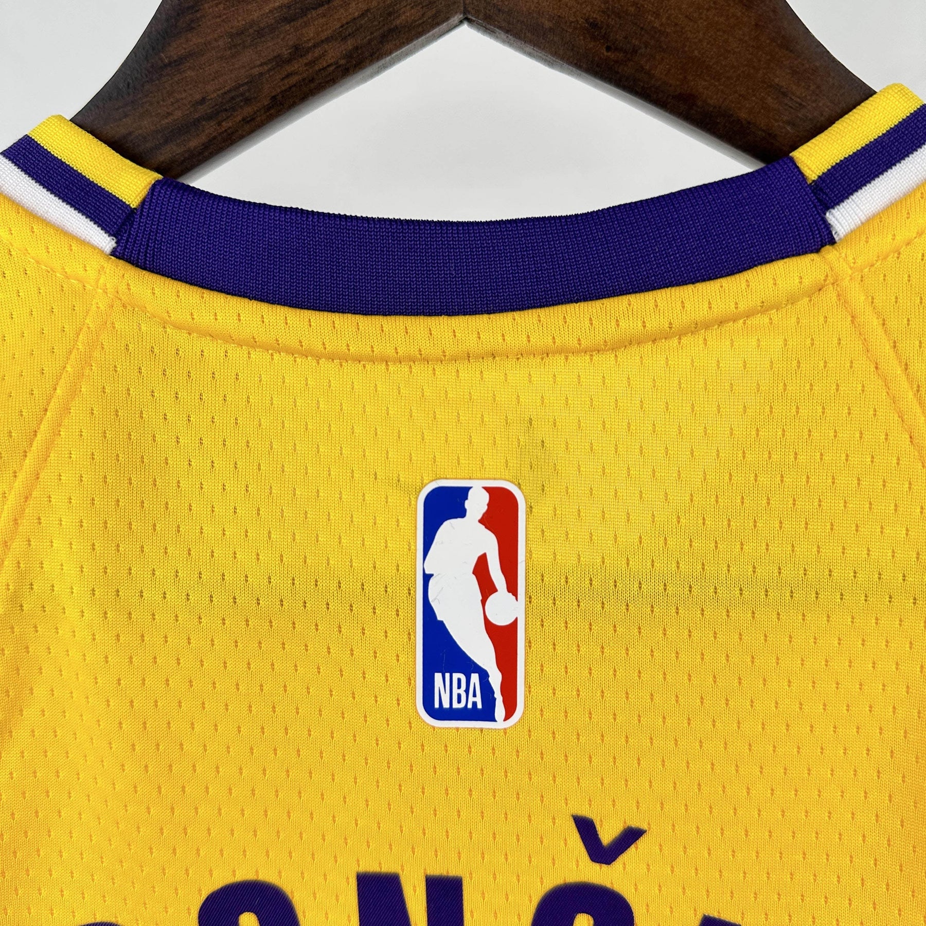Regata Infantil  Los Angeles Lakers Luka Doncic Amarela