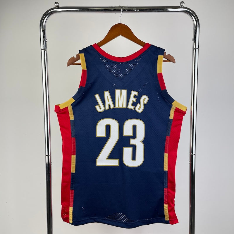 Regata Cleveland Cavaliers Retrô Mitchell & Ness 2008/2009 LeBron James