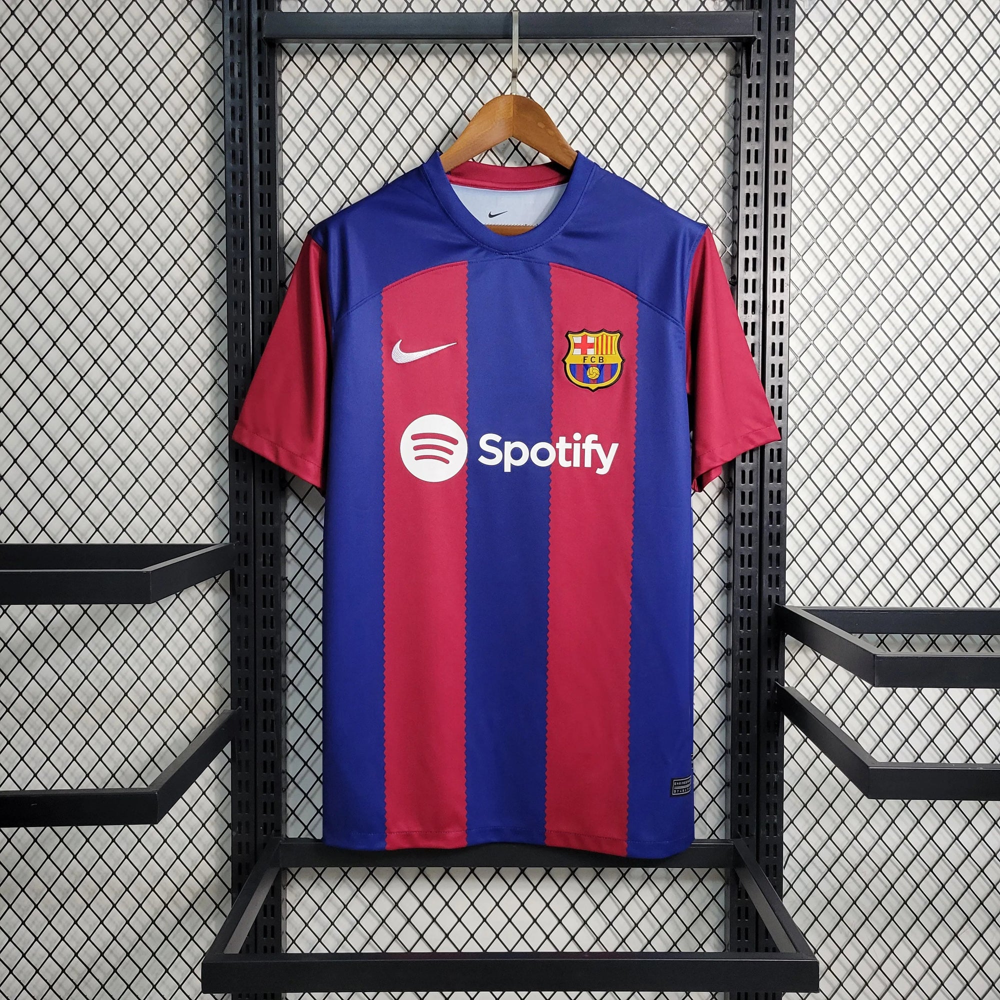 Camisa Barcelona I 23/24 Vermelha e Azul Masculina