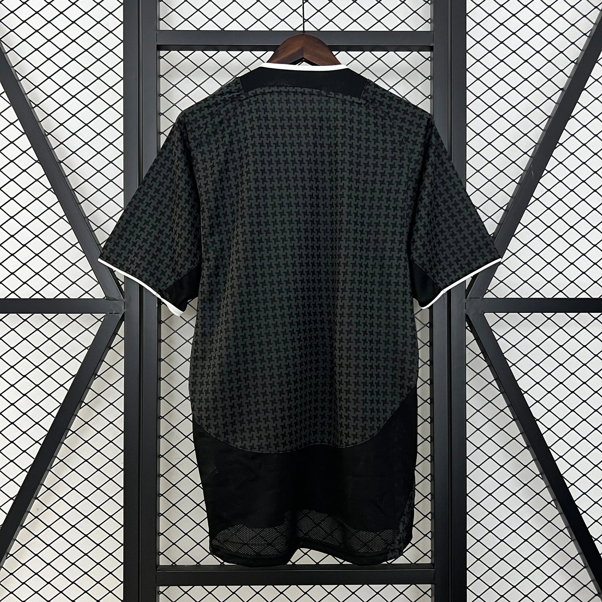Camisa Manchester United II 2003-2004 Retrô Preta Masculina