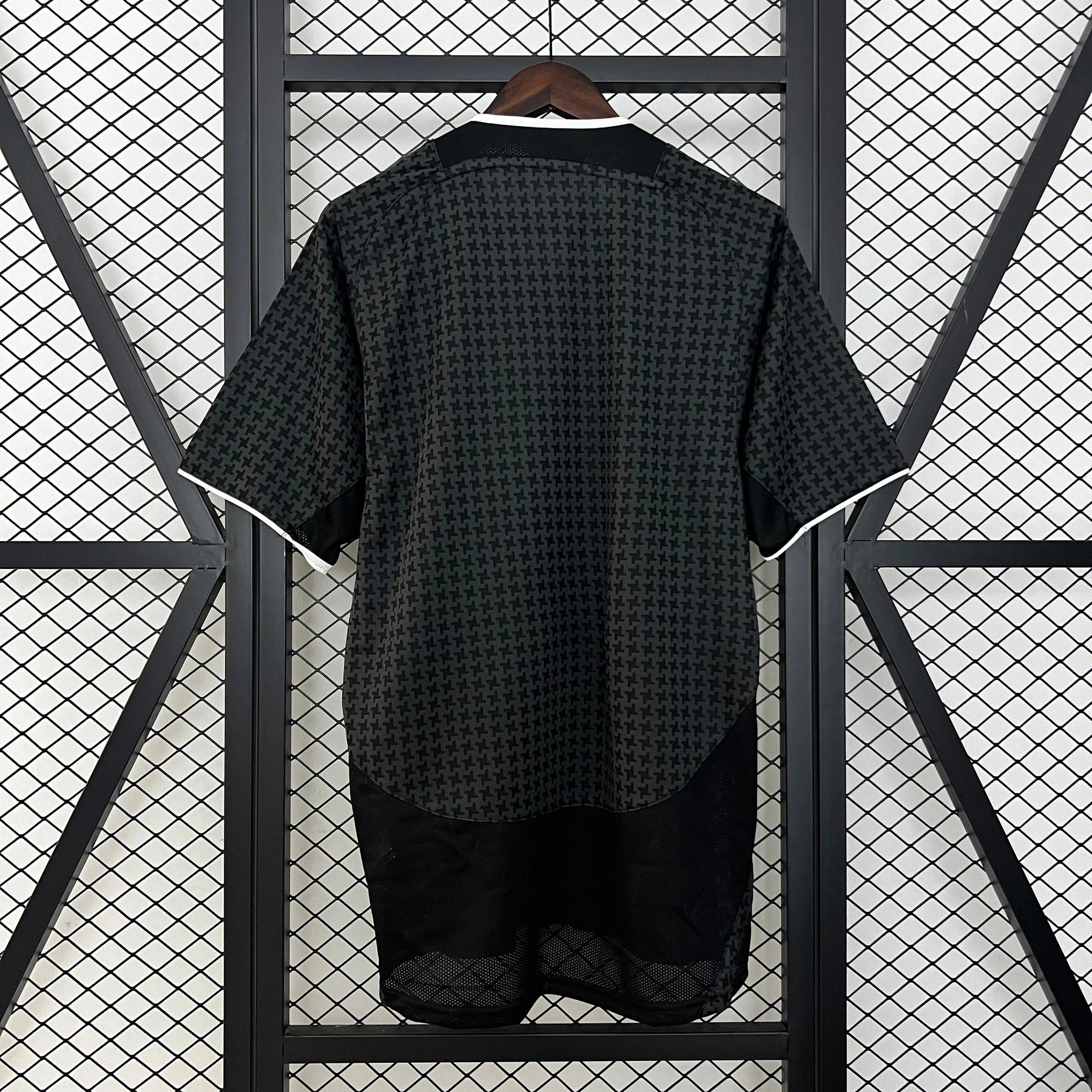 Camisa Manchester United II 2003-2004 Retrô Preta Masculina