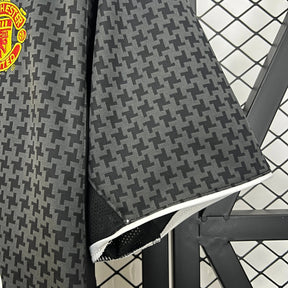 Camisa Manchester United II 2003-2004 Retrô Preta Masculina